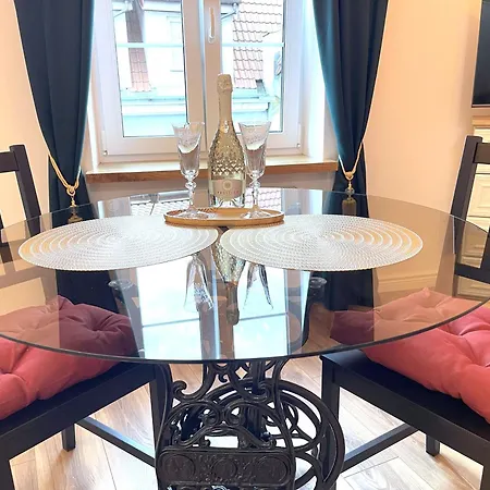 H&t Old Town Sw Ducha 31 Apartment